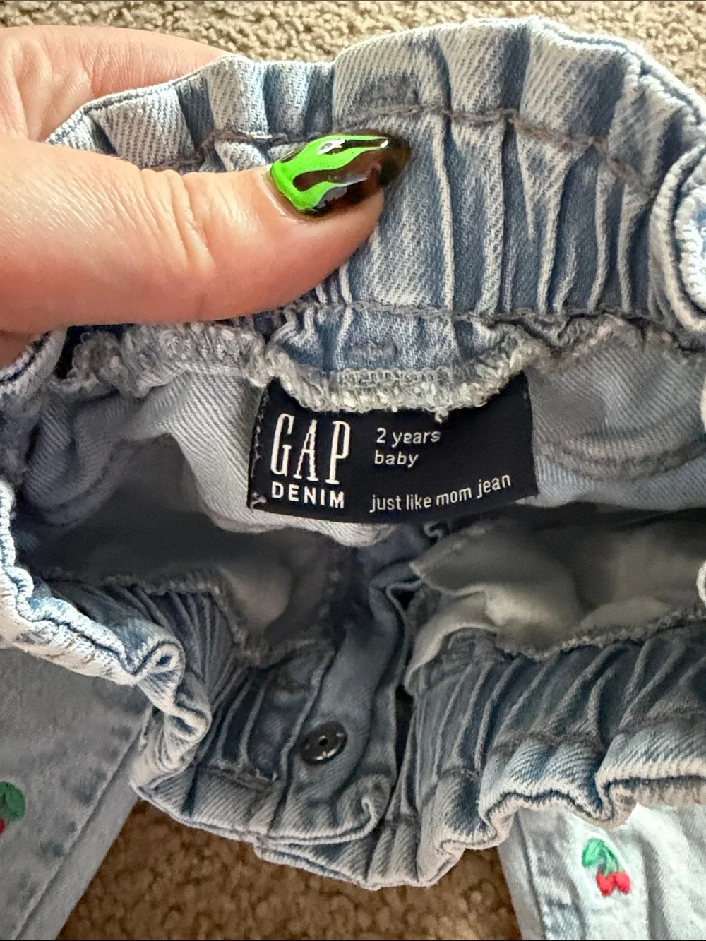 B70 GAP Light Blue Denim Jeans with Cherry Embroidery, 2t